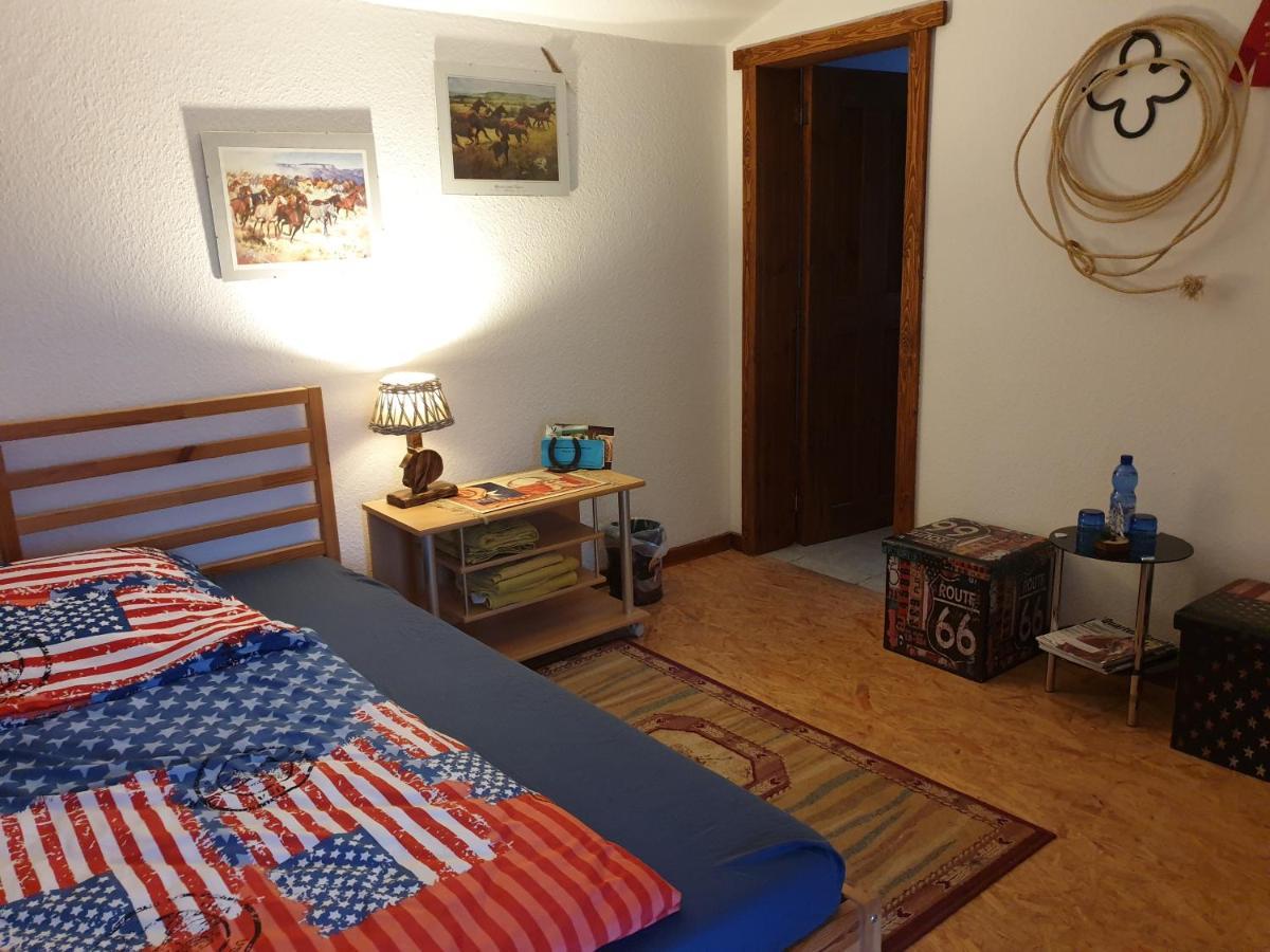 Chrom Ranch Reiterhof Bed & Breakfast Memmingen Ngoại thất bức ảnh