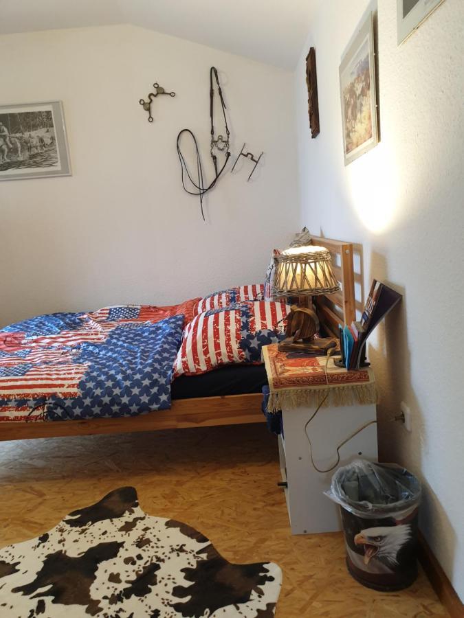 Chrom Ranch Reiterhof Bed & Breakfast Memmingen Ngoại thất bức ảnh