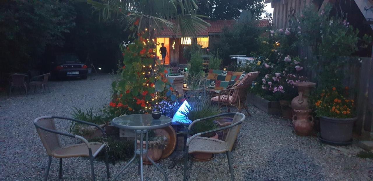 Chrom Ranch Reiterhof Bed & Breakfast Memmingen Ngoại thất bức ảnh
